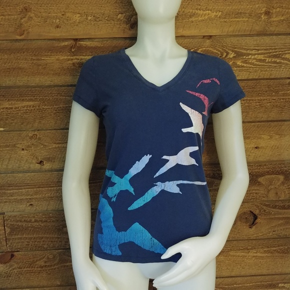 OP Tops - OP V Neck Style Tee Shirt Size Large T11